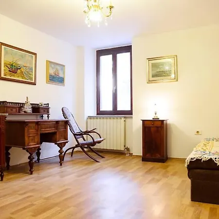 Cosy House In Historic Centre Holiday home