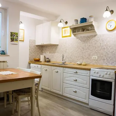 Cosy House In Historic Centre Semesterbostad *