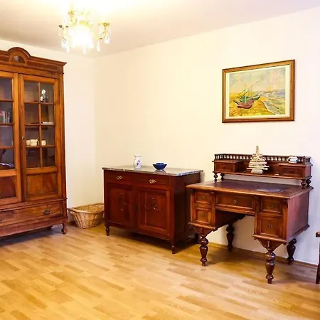 Cosy House In Historic Centre Izola