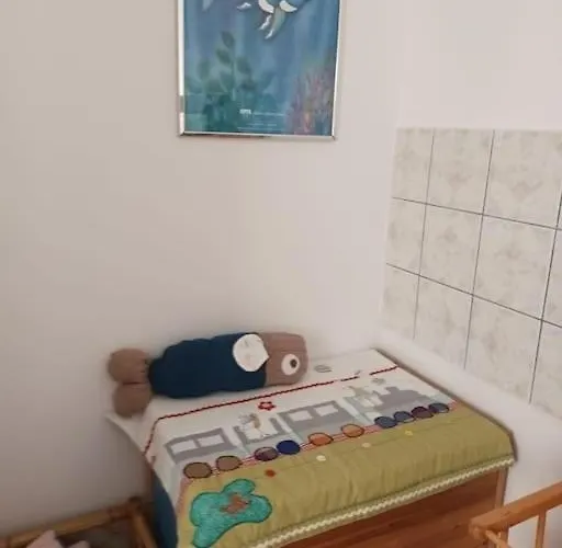 Cosy House In Historic Centre Izola