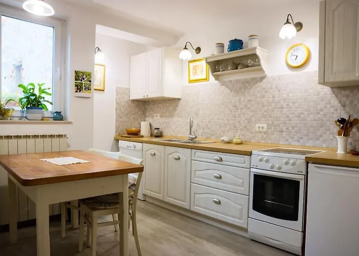 Cosy House In Historic Centre 펜션 *