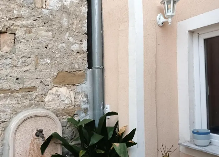 Cosy House In Historic Centre Semesterbostad *