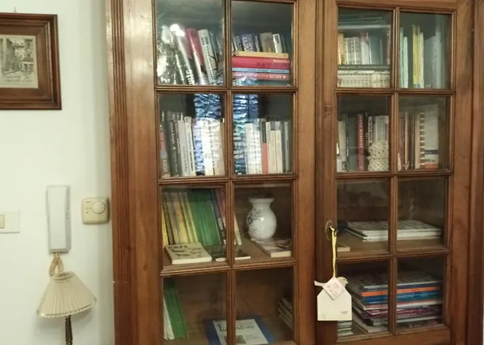 Semesterbostad Cosy House In Historic Centre Izola